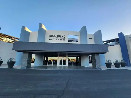Exceptional Two Level 3 Bedroom Condo In Upscale Luxe Lofts Apartment for rent in Las Vegas, NV