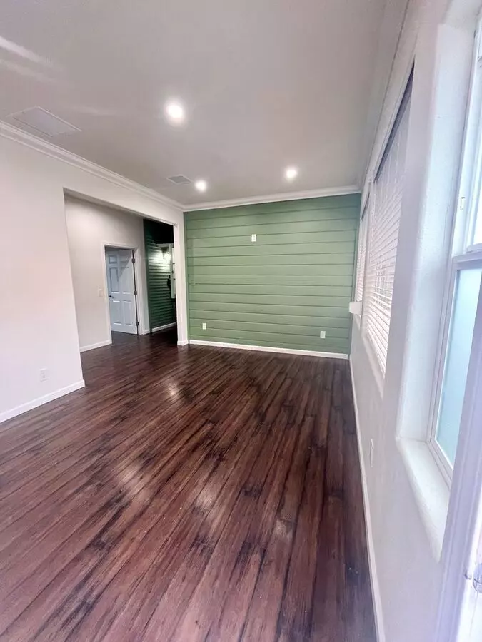 Gnt Apartment for rent in San Diego, CA