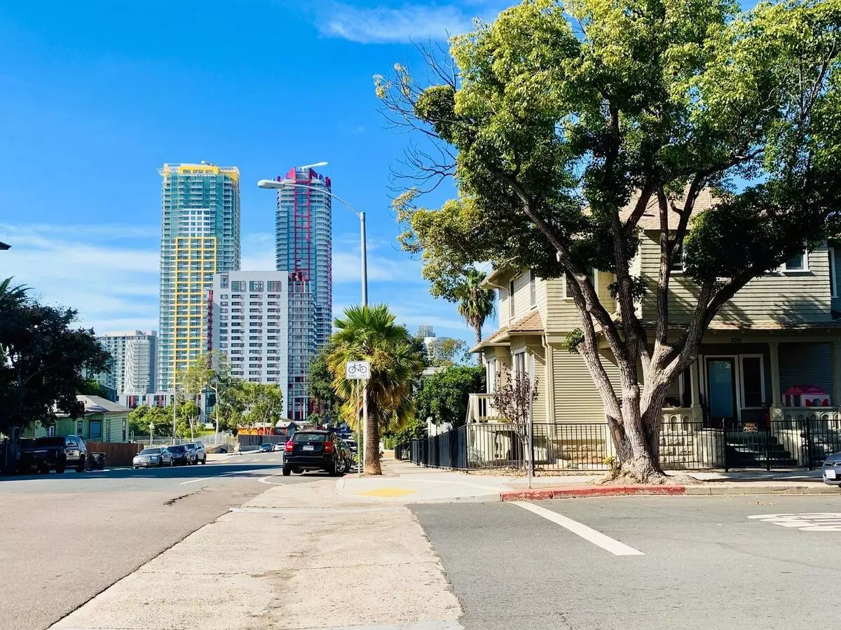 Studio With A Peak View Of Downtown! $1,495/month! Apartment for rent in San Diego, CA
