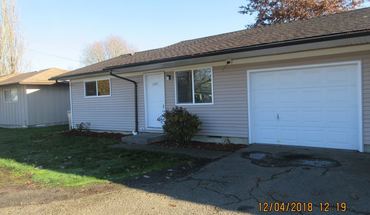 2 of 13 1371 & 1373 27Th Ave SE Apartment for rent in Albany, OR
