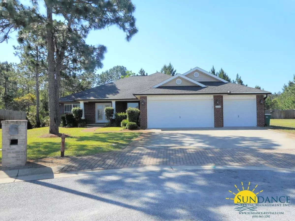 2244 Reed Ridge Ct House for rent in Navarre, FL