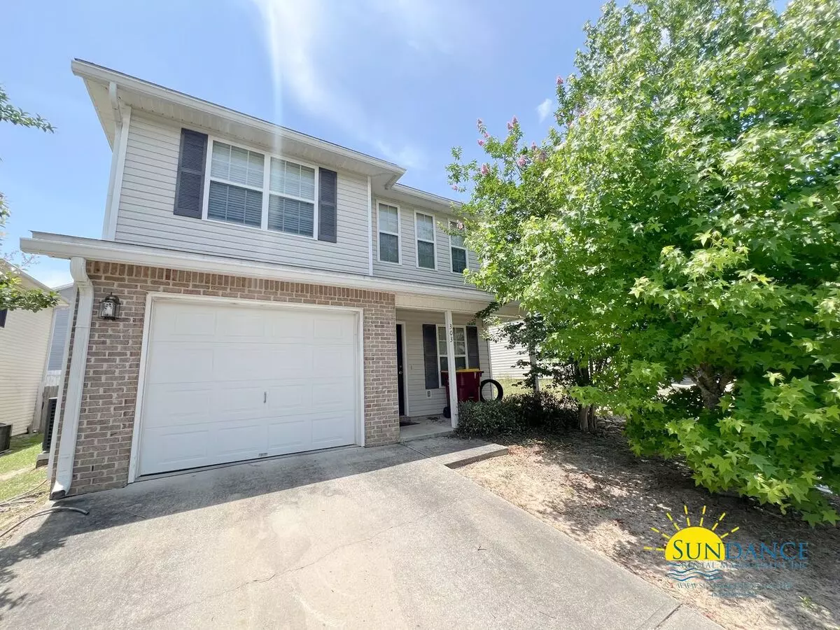 New Flooring, Beautiful Home In Stillwell Estates! House for rent in Crestview, FL