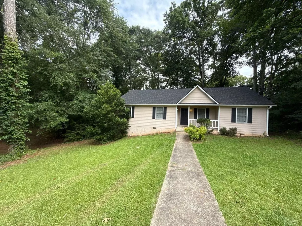 Duplex On A Quiet Cul-de-sac For A Great Price! House for rent in Stockbridge, GA