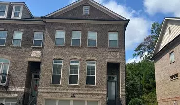 2 of 43 1050 Township Sq House for rent in Alpharetta, GA