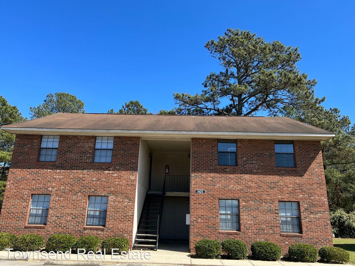 1425 B Ireland Dr Fayetteville, NC House for Rent Rentable