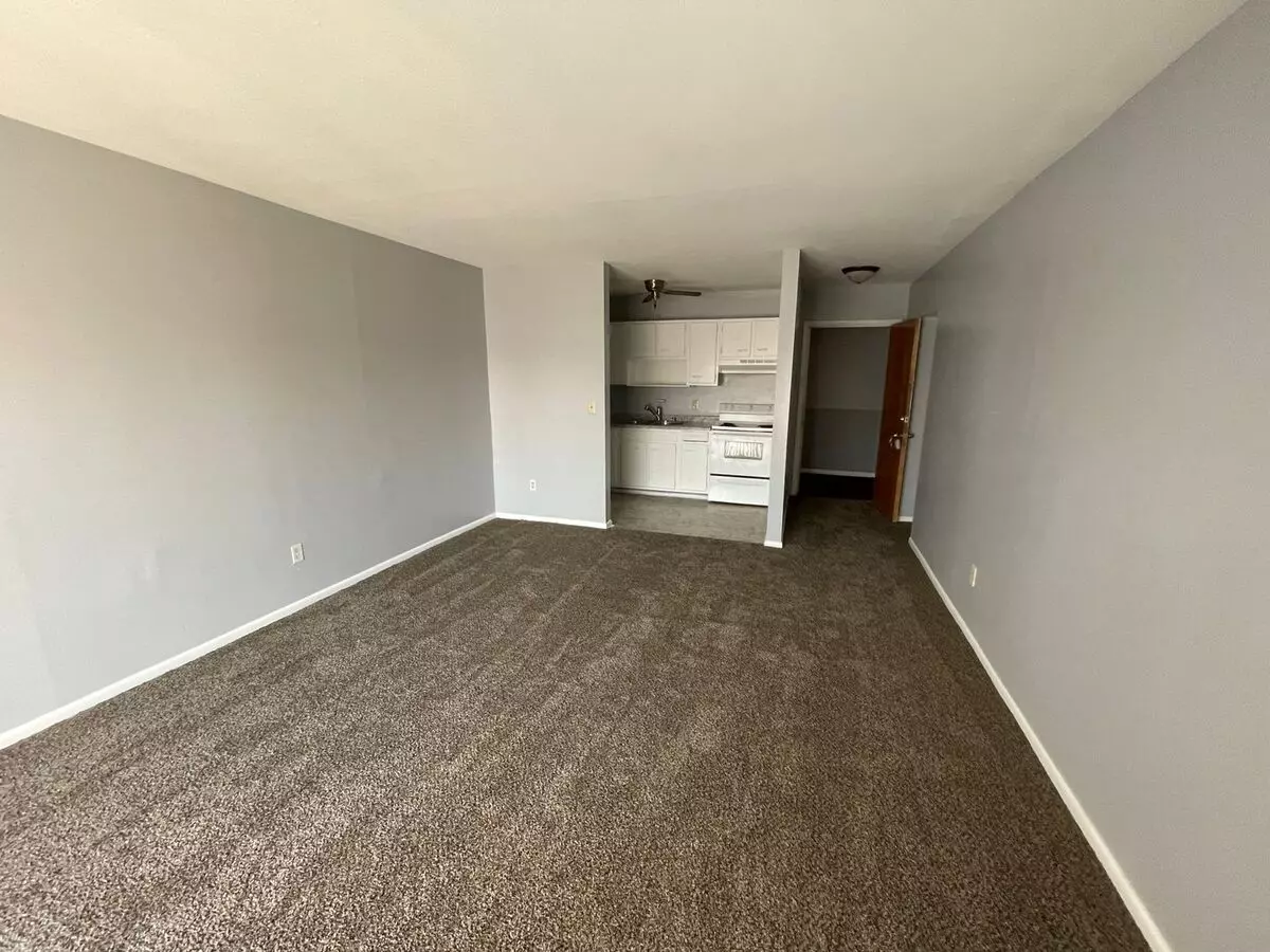 1610 Woodman Dr Apartment for rent in Dayton, OH