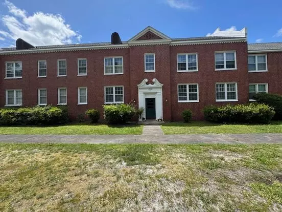 Oleander Court Apartment for rent in Wilmington, NC