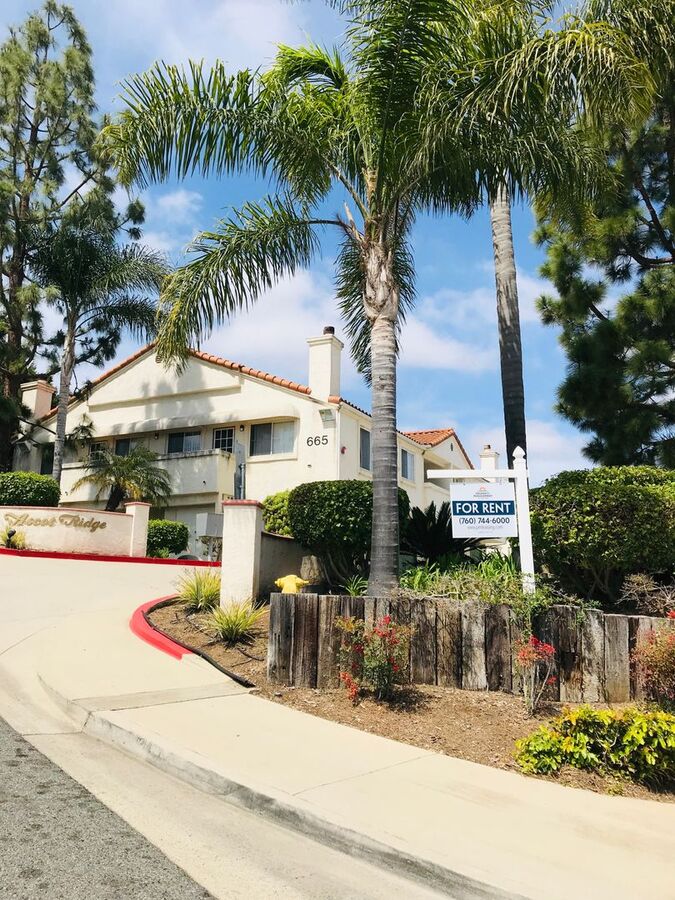 Ascot Ridge Apartments - 665 Ascot Dr Vista, CA | Rentable