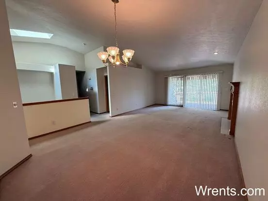 5704 S Pony Ct Apartment for rent in Spokane, WA