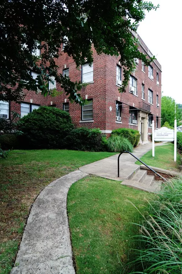 Park Manor Apartment for rent in Birmingham, AL
