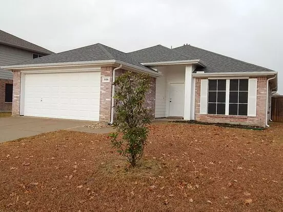 ***pre- Marketing*** Cozy 3-bedroom Home With Spacious Kitchen, Big Backyard, And Fiber Internet Apartment for rent in Wylie, TX