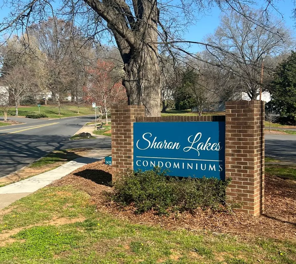 Renovated 1 Bedroom / 1Bathroom $1150.00 House for rent in Charlotte, NC