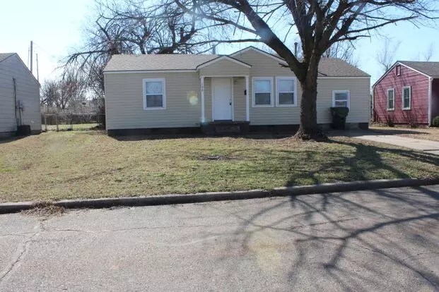All Freshly Done! Apartment for rent in Midwest City, OK