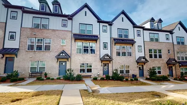 Beautiful Rooftop Terrace Townhome W/ Garage - Like New! Apartment for rent in Charlotte, NC Beautiful Rooftop Terrace Townhome W/ Garage - Like New! Apartment for rent in Charlotte, NC