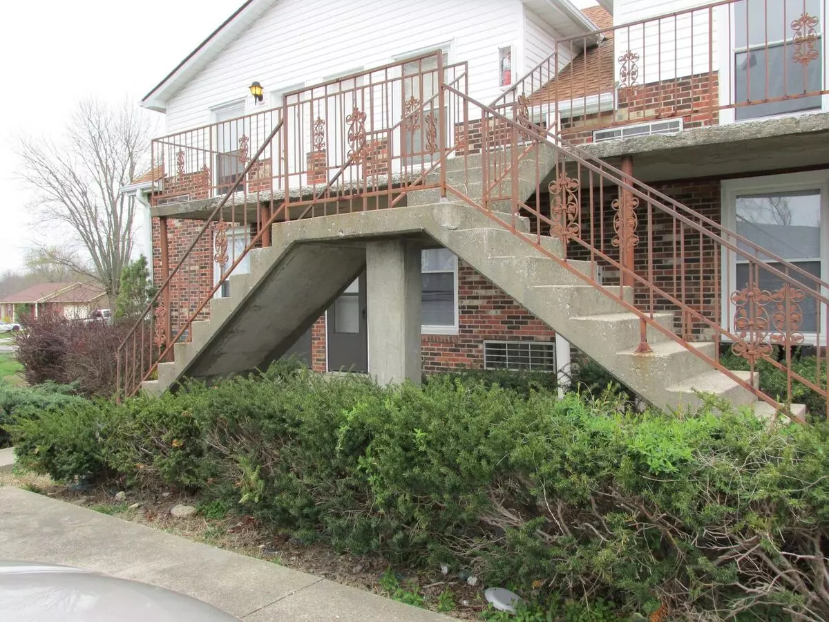 413 S Main St Apartment for rent in Muldraugh, KY