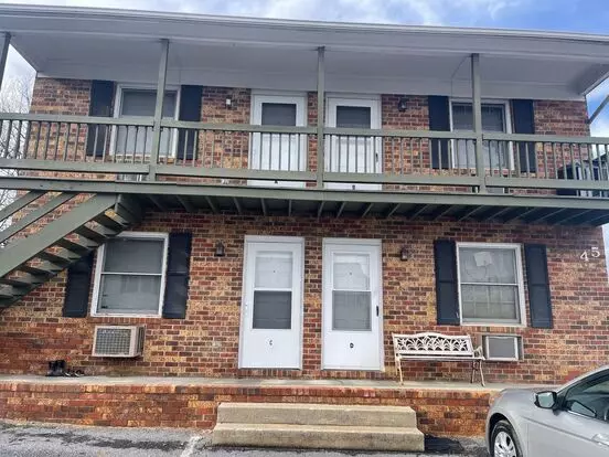 Apartment For Rent Apartment for rent in Harrisonburg, VA