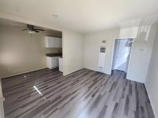 Stanley1975 Apartment for rent in Signal Hill, CA