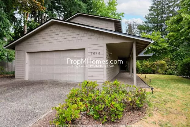 Sleek + Stylish Four Bedroom Escape In Palisades! Apartment for rent in Lake Oswego, OR Sleek + Stylish Four Bedroom Escape In Palisades! Apartment for rent in Lake Oswego, OR