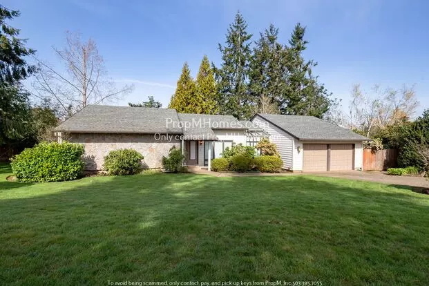 Gorgeous Three Bedroom West Linn Home W/ Outdoor Oasis! Apartment for rent in West Linn, OR Gorgeous Three Bedroom West Linn Home W/ Outdoor Oasis! Apartment for rent in West Linn, OR