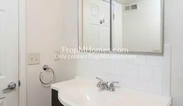 3 of 25 5160 NE Columbia Blvd Apartment for rent in Portland, OR