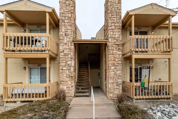 Cozy 2-bed Condo With Fireplace, Garage & Pool Access Near Shopping! Apartment for rent in Colorado Springs, CO