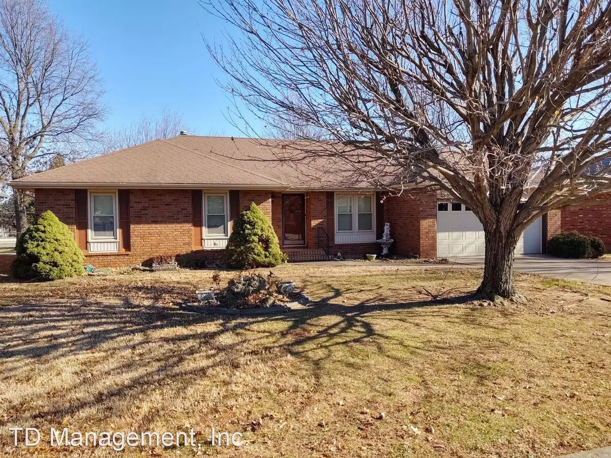 3318 S Kings House for rent in Springfield, MO