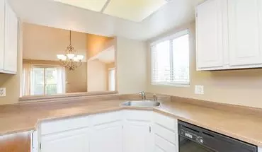 5 of 15 2-level 3br/2ba Condo With Balcony ** Community Pool ** Apartment for rent in Beaverton, OR