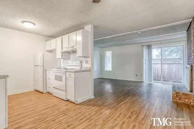 Willow Creek Apartments Apartment for rent in Fairview, OR
