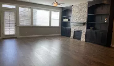3 of 32 Very Desirable Parker Village! Gated Luxury Th! Oversized Tandem Garage! House for rent in Camas, WA
