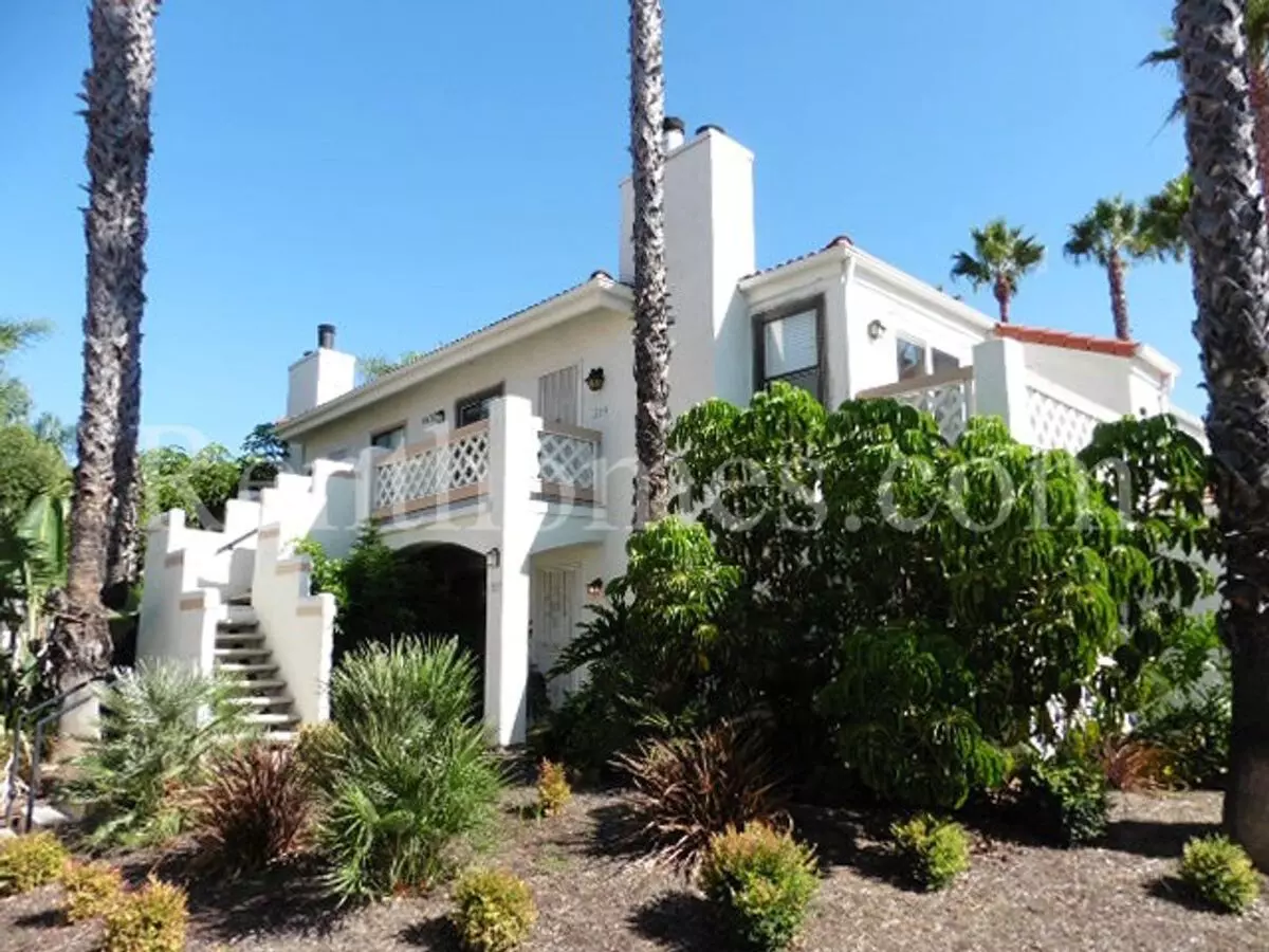 Penasquitos, 9438 Twin Trails Dr #203, Granite Counters, Dual Pane Windows, All Appliances, Ac, Fireplace! Apartment for rent in San Diego, CA