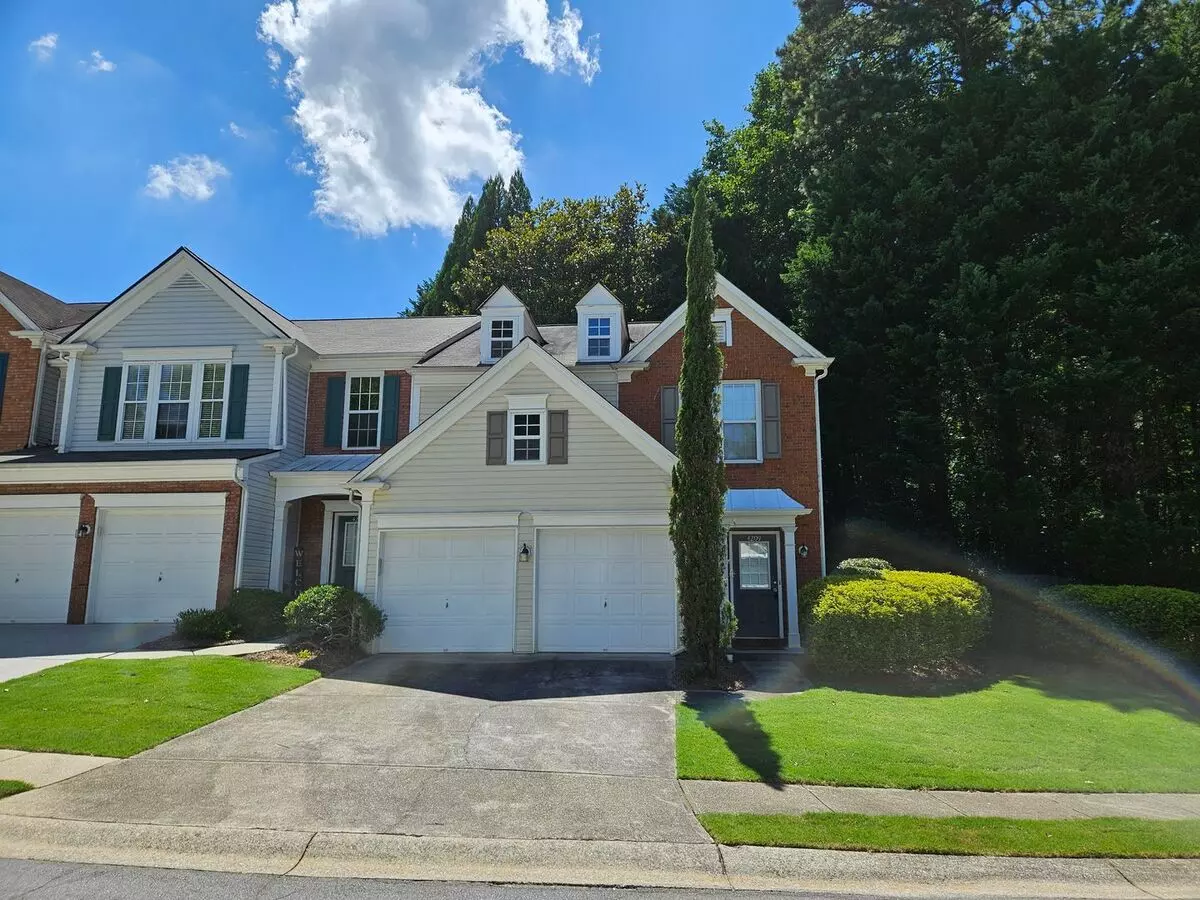 Rare 3 Bed 2.5 Bath Townhome Home Located In Kennesaw House for rent in Kennesaw, GA