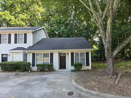1225 Oakplace Dr Apartment for rent in Marietta, GA