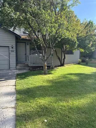 Ne 3 Bdrm, 2 Bath House, New Carpet & Paint, All Appliances, Gas Heat, Double Garage, Fenced Yard, Sm To Med Pet Considered Apartment for rent in Bend, OR