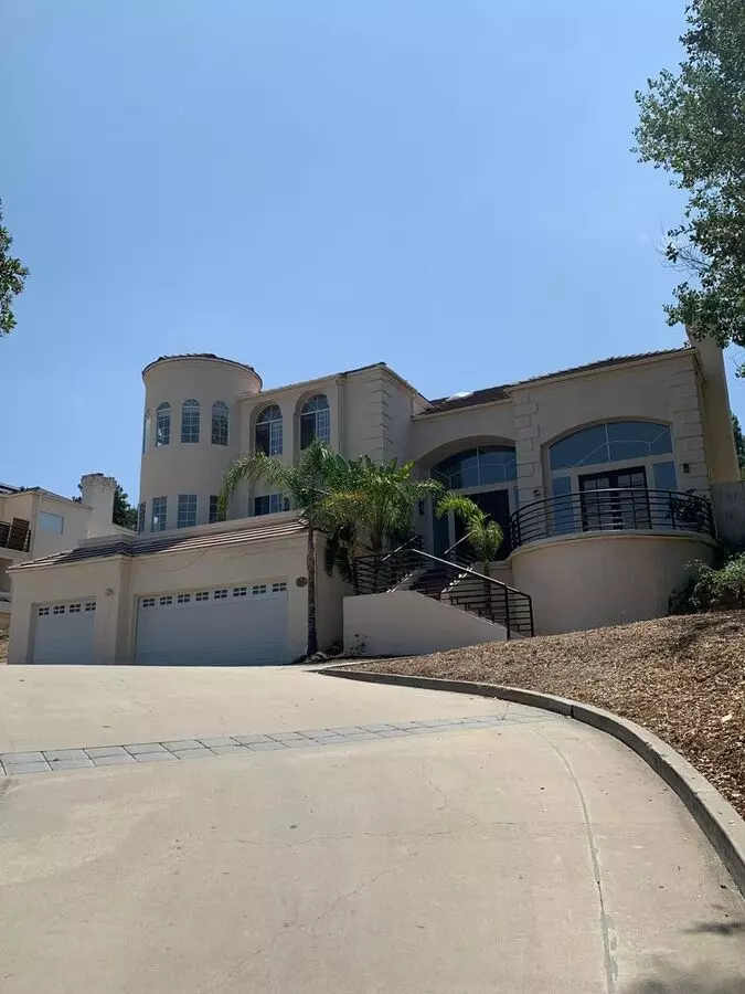 Amazing Alpine Home With Stunning Views, 3 Car Garage, 4 Bedrooms!!! Pet Friendly !!! House for rent in Alpine, CA