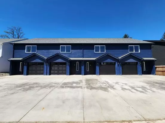3 Bedroom 2.5 Bath In Winlock Apartment for rent in Winlock, WA