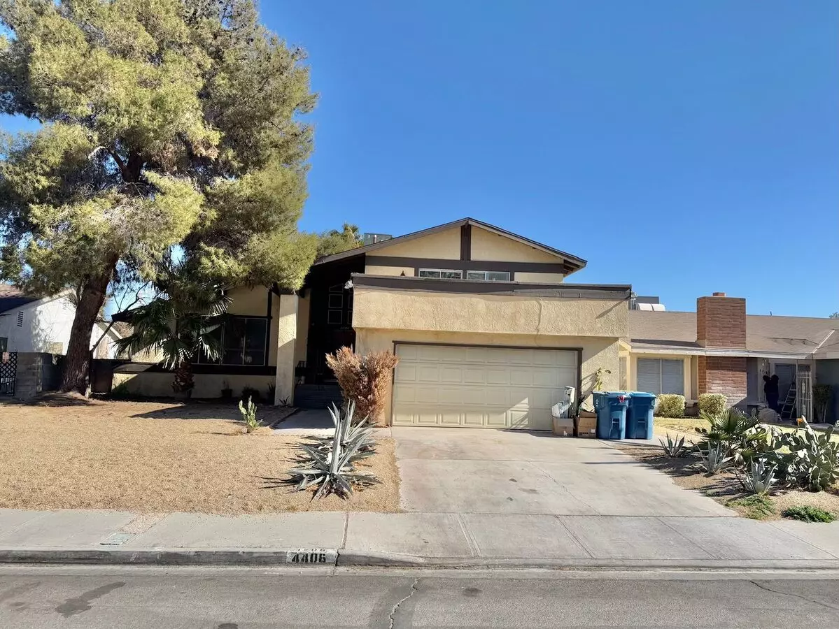Beautiful 4 Bedroom 3 Full Bathrooms Two Story Single Family Home With No Hoa!! Nice Sized Backyard With Pool And Spa! House for rent in Las Vegas, NV