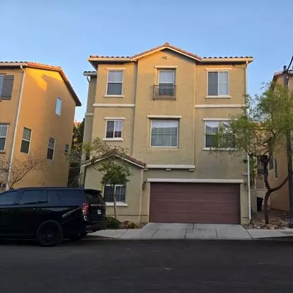 Charming 3-level Home-available Soon! Apartment for rent in Las Vegas, NV