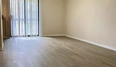 2 of 25 Barton Crossing / W&amp;w Properties Llc Apartment for rent in Shawnee, KS
