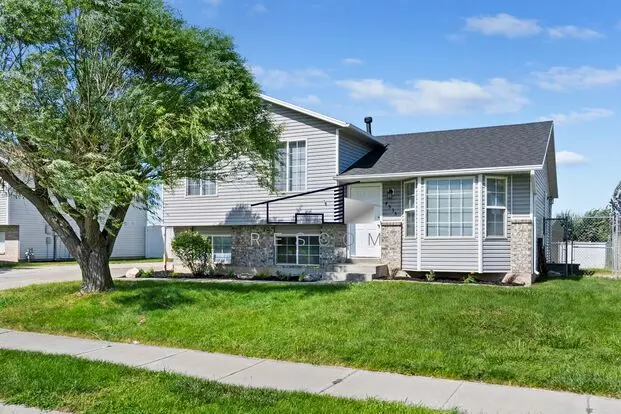 4935 S 3975 W Apartment for rent in Roy, UT