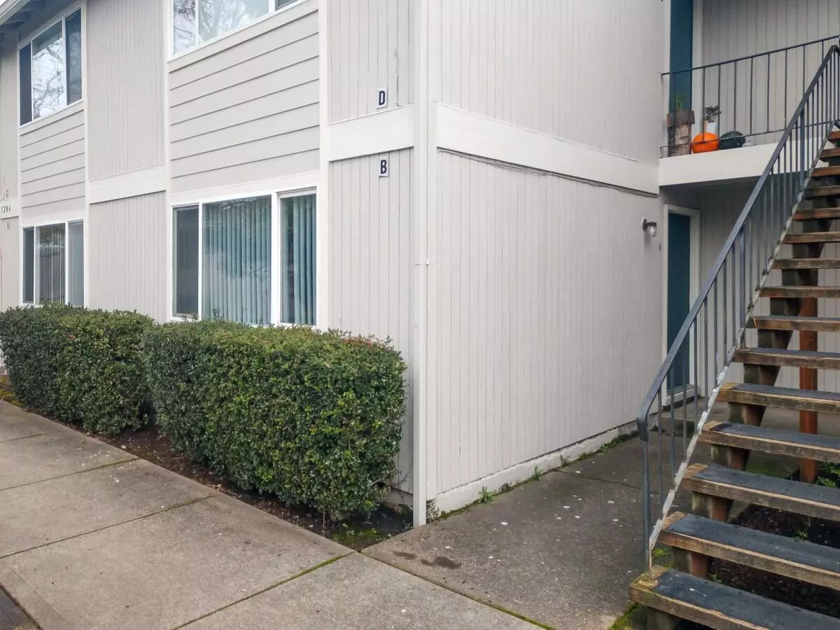 5200 Windsor Island Rd N Apartment for rent in Keizer, OR