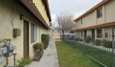 2 of 13 1747 West Ave Apartment for rent in Lancaster, CA