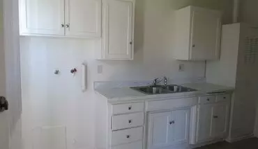 4 of 9 1403 West Ave Apartment for rent in Lancaster, CA