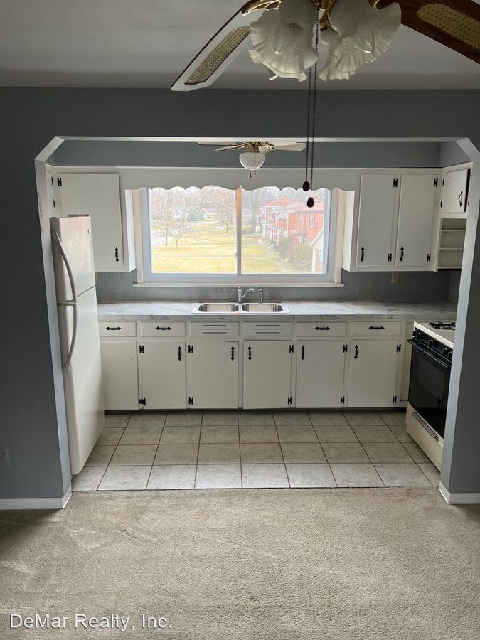 1972 Boardman Poland Rd Poland, OH Apartment for Rent