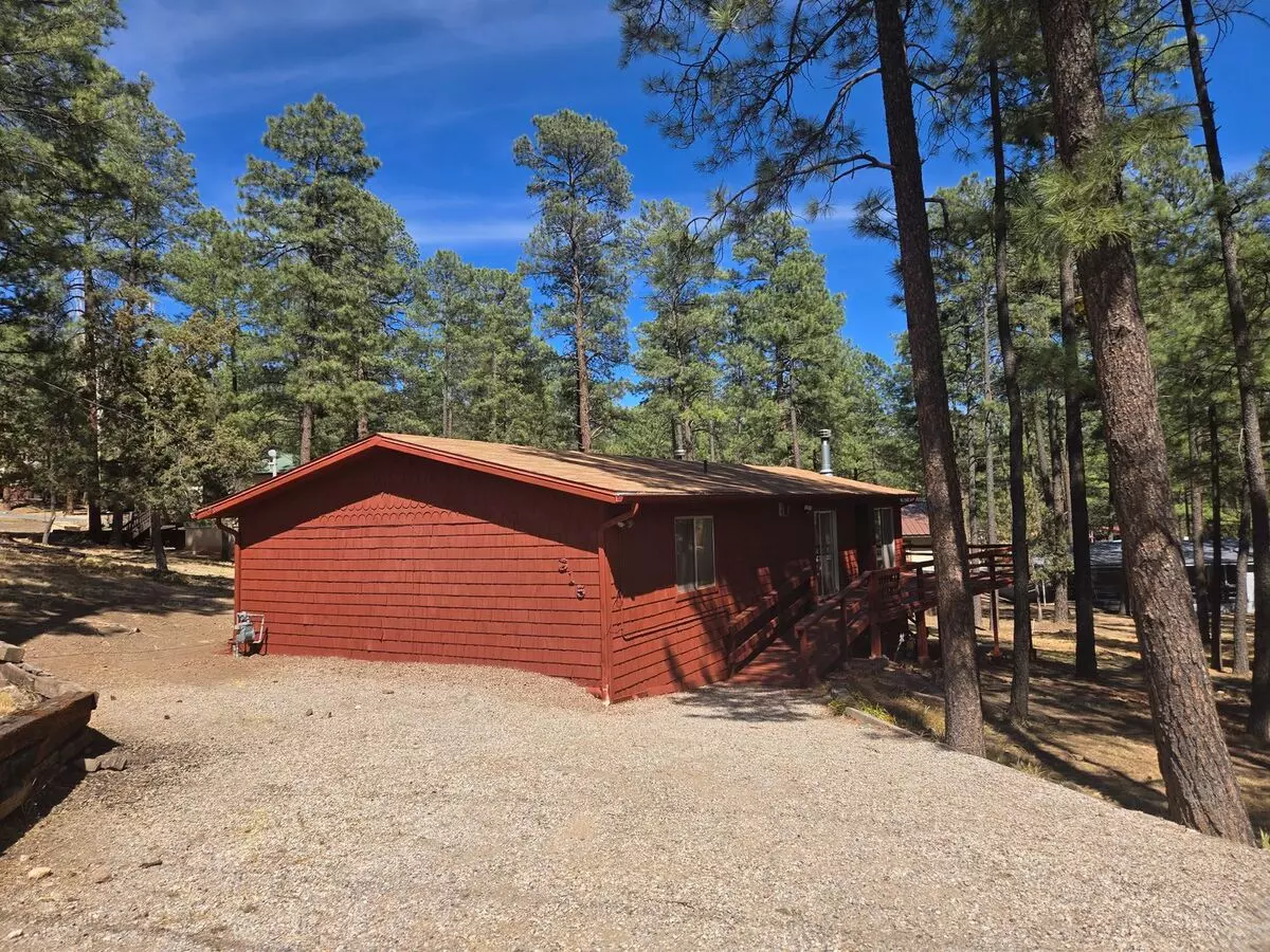 Single Level Three Bedroom Home With Bonus Room House for rent in Ruidoso, NM