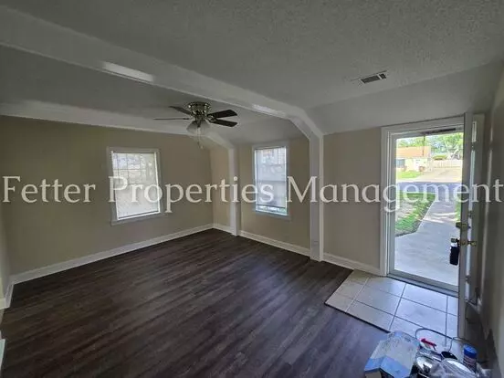 Summer Special! First Month's Rent Free! Apartment for rent in Evansville, IN