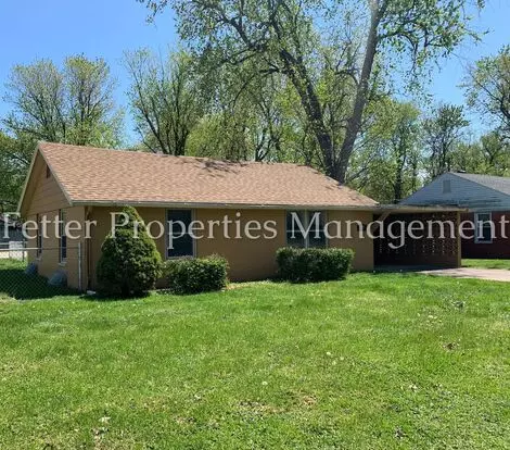 Eastside Evansville Charm Apartment for rent in Evansville, IN