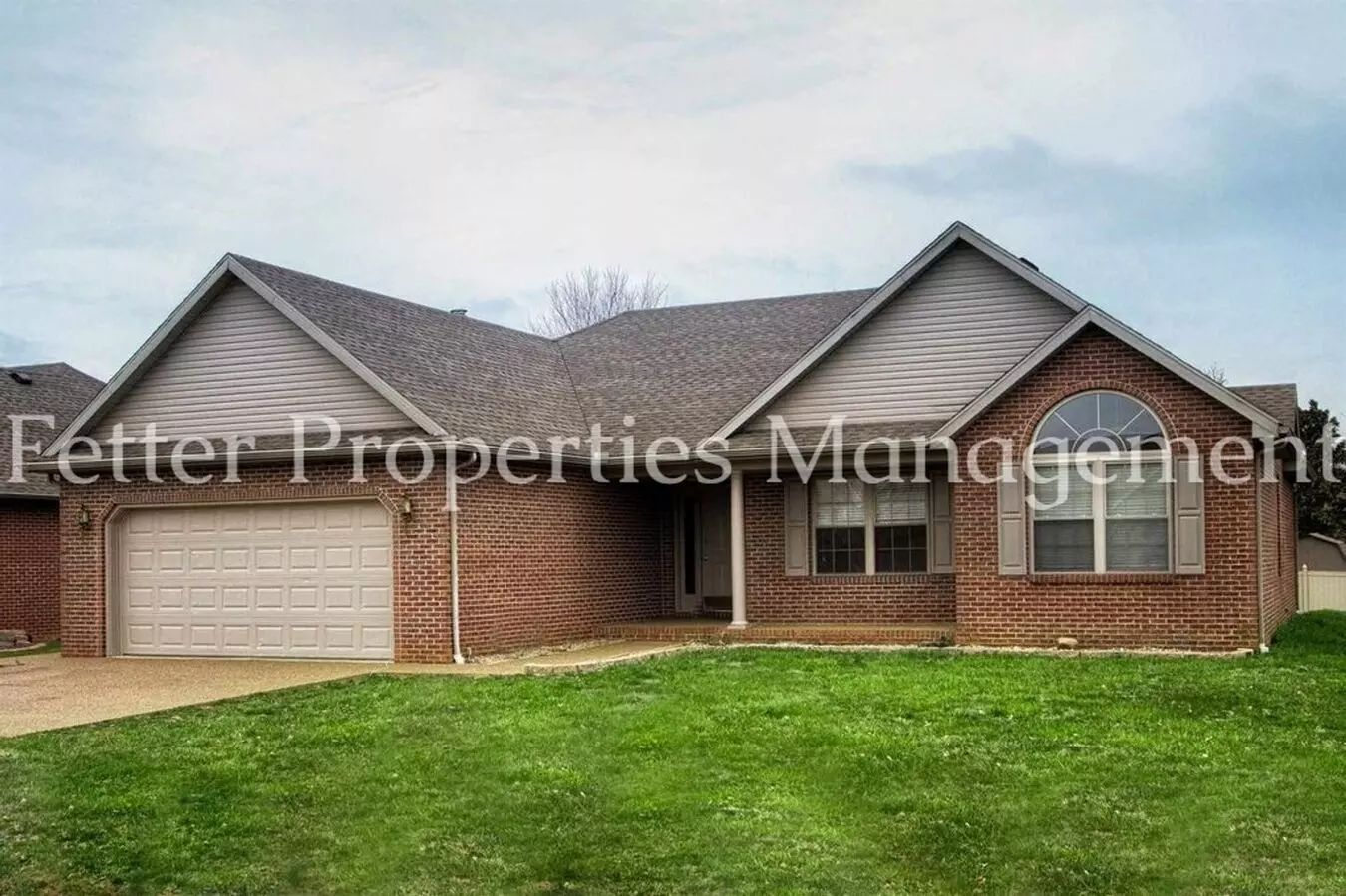 Beautiful 3bd 2.5 Bath Northside House for rent in Evansville, IN