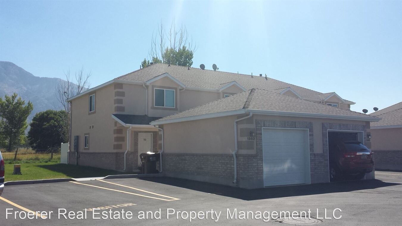 1982 N 225 W Harrisville, UT House for Rent Rentable