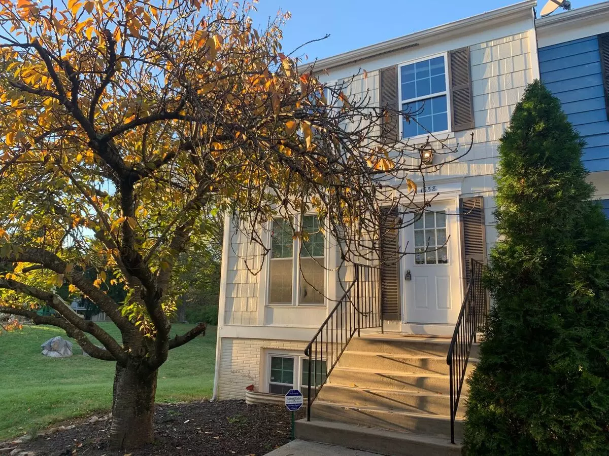 Excellent End Unit 4/2 Updated Fresh & Ready House for rent in Frederick, MD