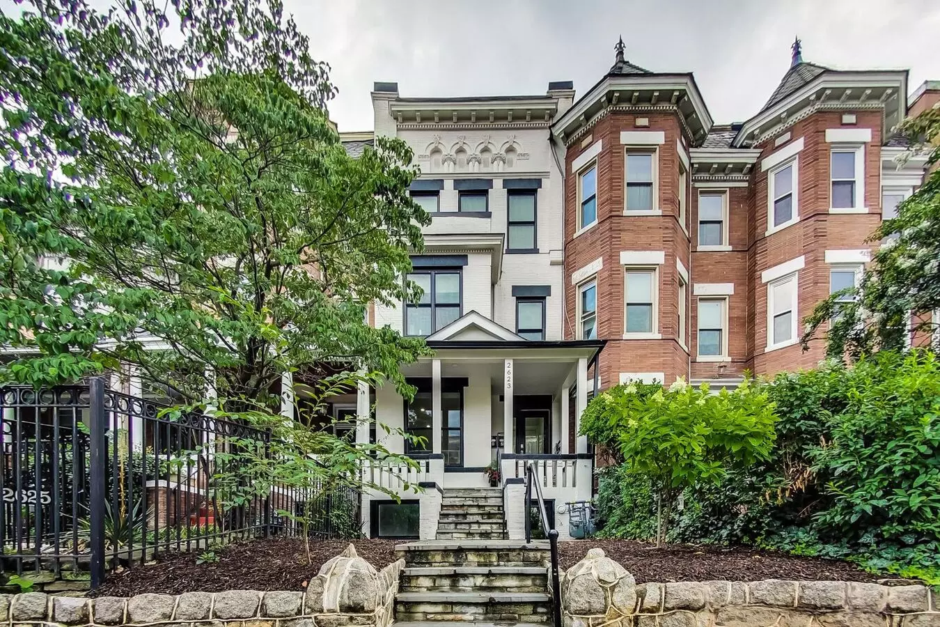 Amazing Victorian Two-level Unit In Columbia Heights! Apartment for rent in Washington, DC